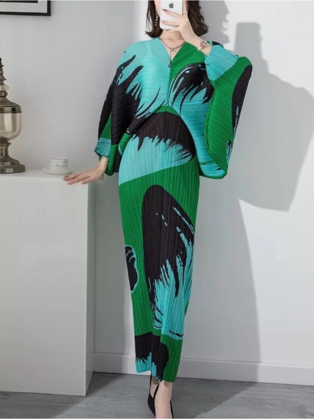 Green & Teal Abstract Midi Dress NEW never worn